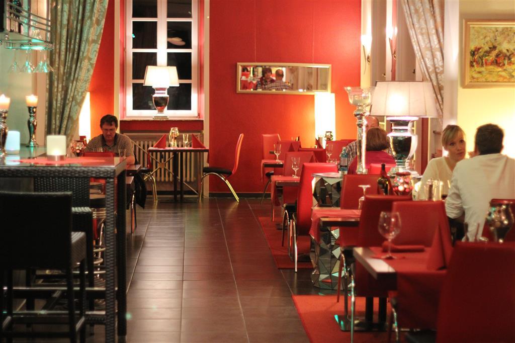 B&B Hotel Eschweiler Restoran fotoğraf
